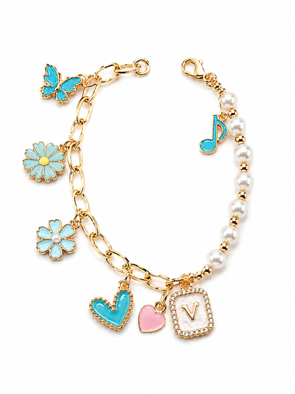 Pulseras charms de colores e inicial