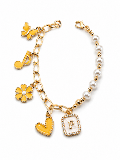 Pulseras charms de colores e inicial